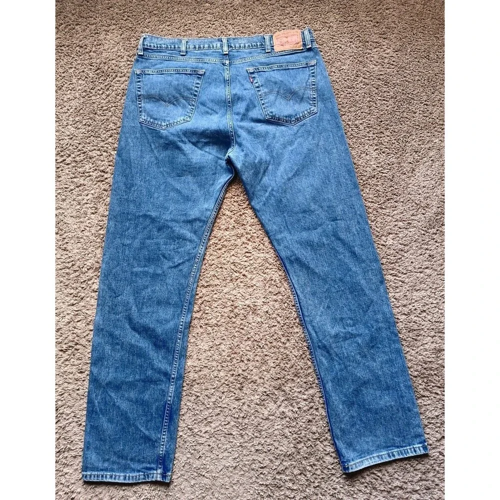 Levis levis 505